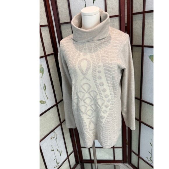 Peck And Peck Sweaters - Peck & Peck Women’s Beige Cowl Neck Sweater Size M